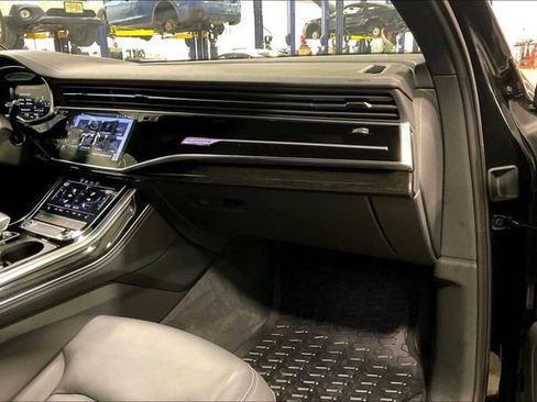 Certified 2025 Audi Q7 2.0T Premium Plus w/ Premium Plus Package image 16