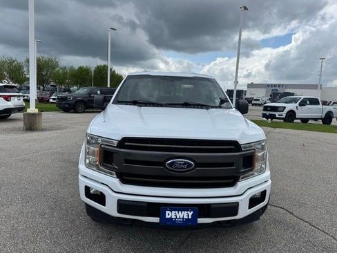 Used 2018 Ford F150 XLT w/ Equipment Group 302A Luxury AWD/4WD image 2