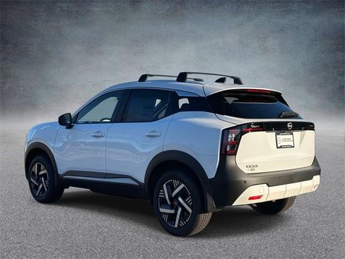New 2026 Nissan Kicks SV w/ SV Premium Package image 4