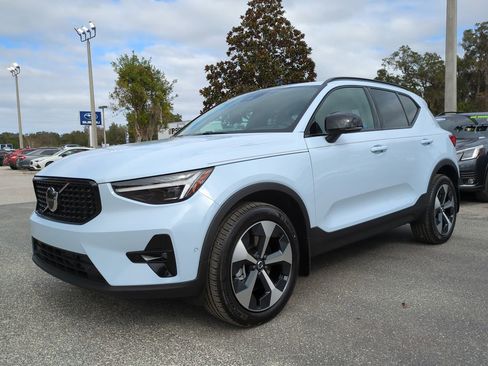 New 2026 Volvo XC40 B5 Plus w/ Protection Package Premier image 8