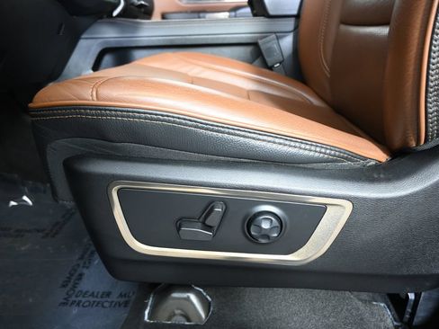 Used 2022 RAM 1500 Limited w/ Body-Colour Bumper Group AWD/4WD image 22
