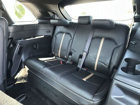 Certified 2024 MAZDA CX-90 Plug-In Hybrid w/ Premium Plus image 27