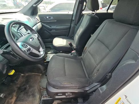 Used 2015 Ford Explorer 4WD Police Interceptor image 5