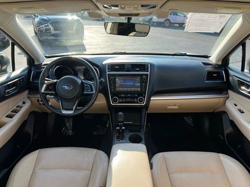Used 2018 Subaru Outback 2.5i Limited image 15