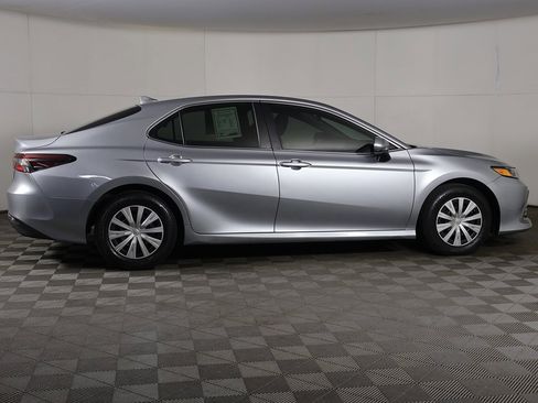 Used 2023 Toyota Camry LE image 13