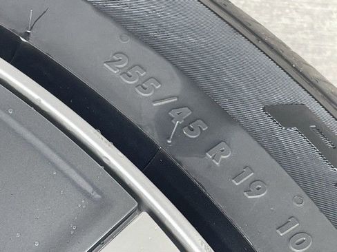 Used 2023 Tesla Model Y Long Range image 3