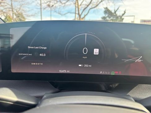 Used 2023 Lucid Air Touring image 15