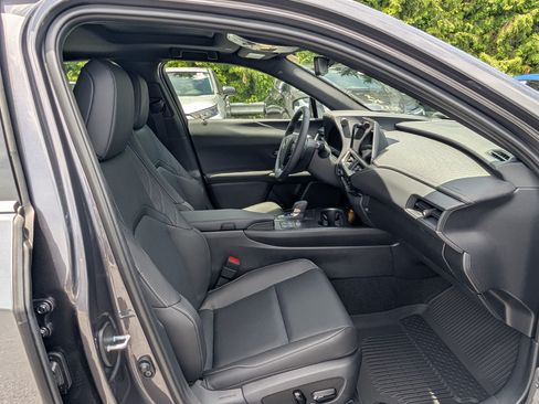 New 2026 Lexus UX 300h AWD image 7