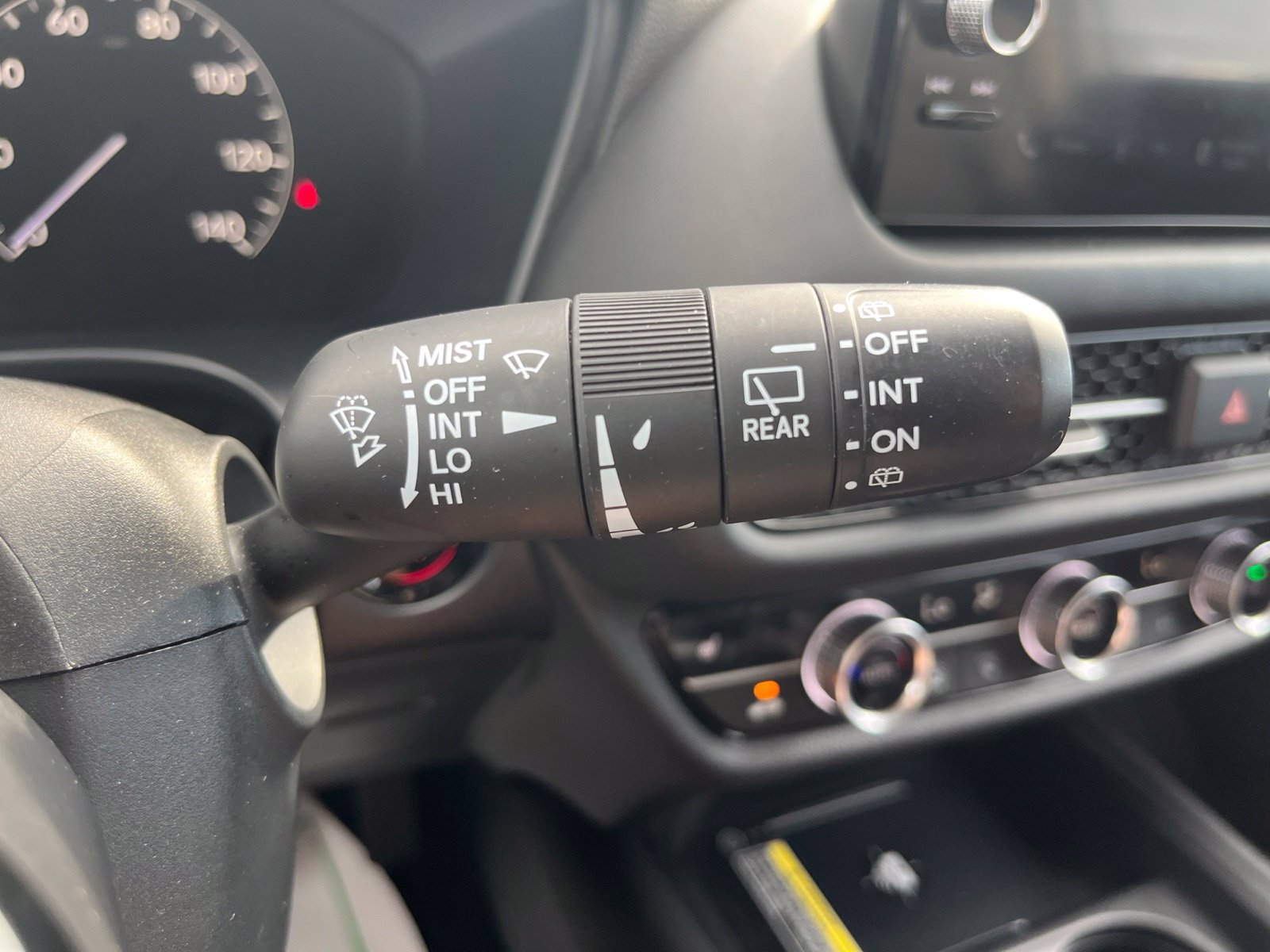 Used 2024 Honda HR-V EX-L image 17