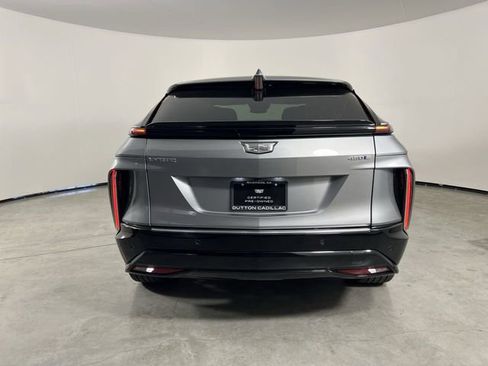 Certified 2024 Cadillac Lyriq Tech w/ Driver Assist Package RWD image 7