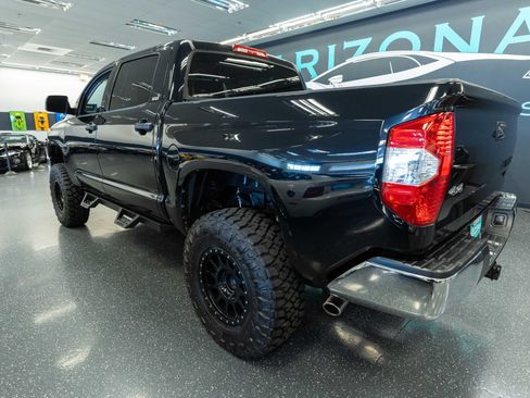 Used 2019 Toyota Tundra SR5 AWD/4WD image 9