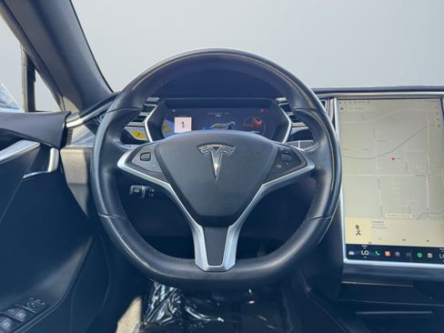 Used 2017 Tesla Model S 60 RWD image 11