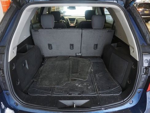 Used 2017 Chevrolet Equinox LT w/ Convenience Package image 15