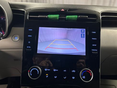 Used 2022 Hyundai Tucson SEL image 16