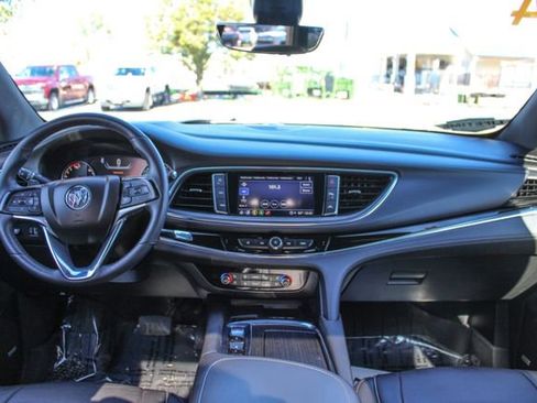 Used 2024 Buick Enclave Avenir image 16