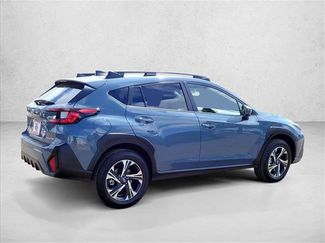 Used 2025 Subaru Crosstrek 2.0i Premium w/ Crosstrek Mirror Package AWD/4WD video 4