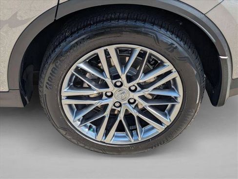 Used 2024 Acura MDX SH-AWD w/ Advance Package image 25