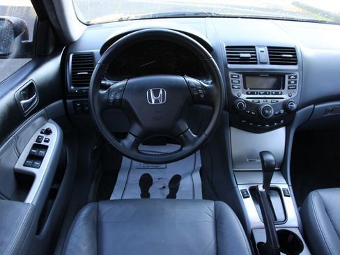 Used 2007 Honda Accord EX-L image 17