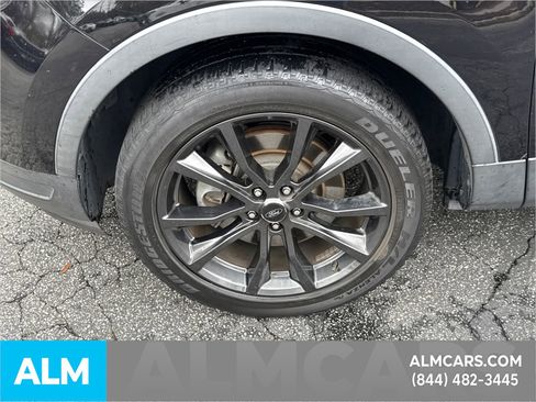 Used 2019 Ford Explorer XLT w/ Equipment Group 202A image 13