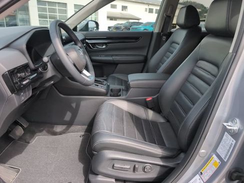 Used 2025 Honda CR-V EX-L image 16