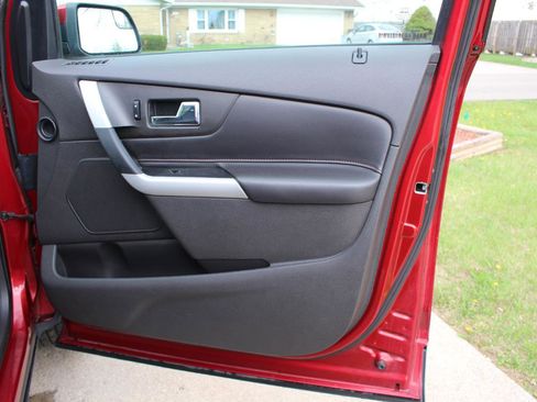 Used 2014 Ford Edge SEL w/ Equipment Group 205A FWD image 35