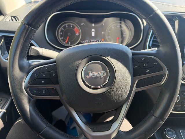Used 2020 Jeep Cherokee Limited AWD/4WD image 28