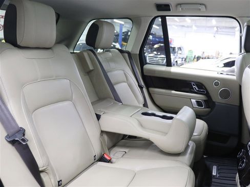 Used 2020 Land Rover Range Rover HSE image 16