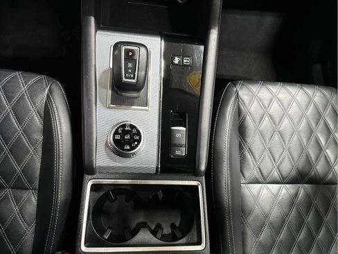 Used 2024 Mitsubishi Outlander SEL image 18