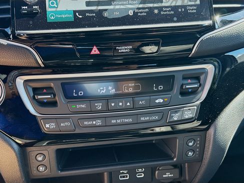 New 2026 Honda Ridgeline Black Edition image 15