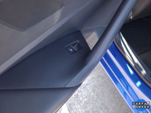 Used 2022 Volkswagen Jetta SE image 12