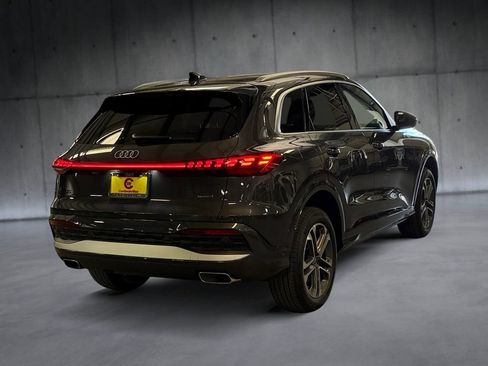 New 2026 Audi Q5 Premium AWD/4WD image 5