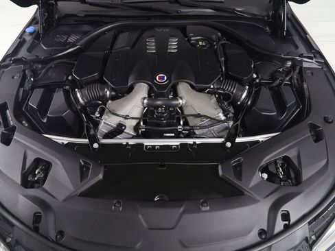 Used 2024 BMW ALPINA B8 xDrive Gran Coupe image 74
