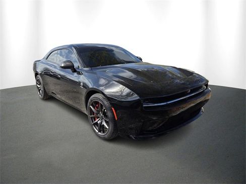 Used 2024 Dodge Charger Daytona Scat Pack w/ Plus Group image 1