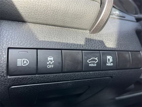 Used 2024 Toyota Camry XSE image 17