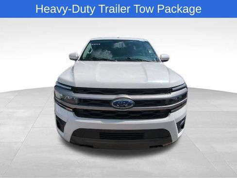 Used 2022 Ford Expedition XLT AWD/4WD image 6