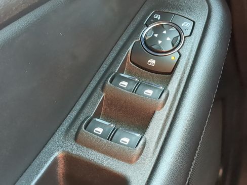 Used 2024 Ford Edge SE w/ Black Appearance Package AWD/4WD image 20