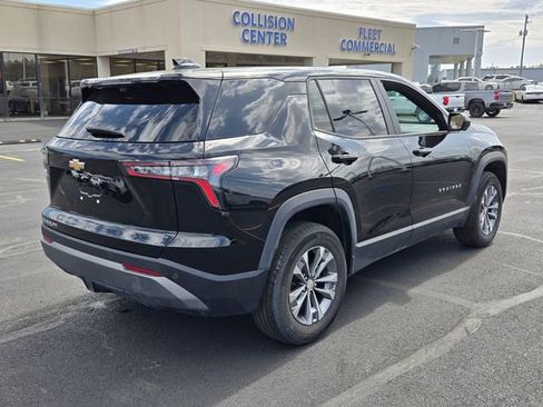 Used 2025 Chevrolet Equinox LT w/ Safety and Technology Package image 3