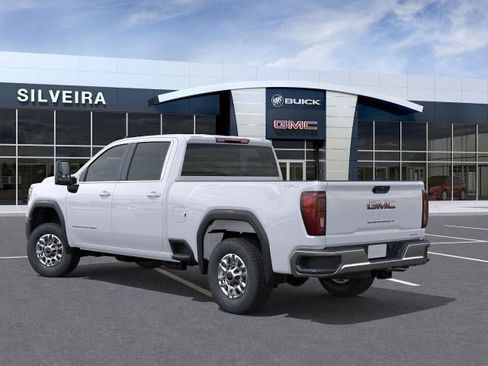 New 2026 GMC Sierra 2500 SLE image 3