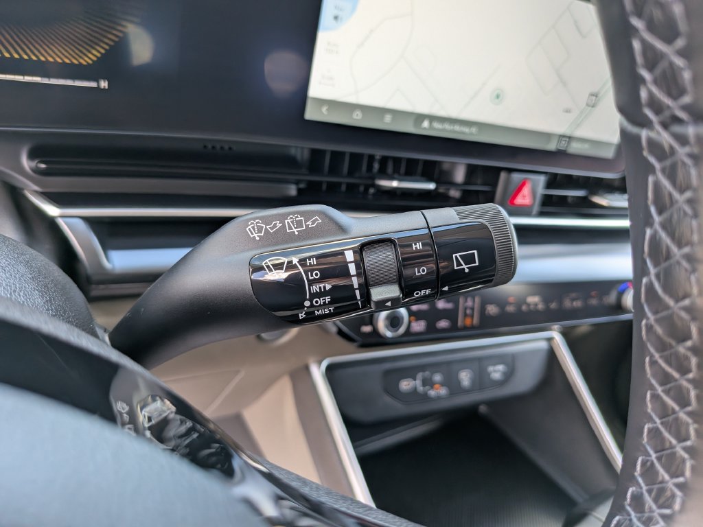 Certified 2026 Kia Carnival FWD image 34