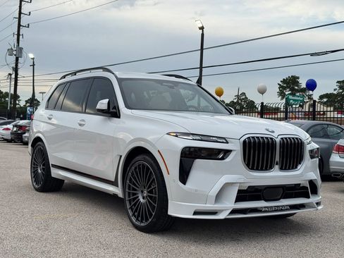 Used 2024 BMW ALPINA XB7 AWD/4WD image 7
