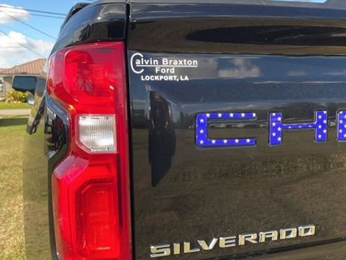 Used 2024 Chevrolet Silverado 1500 LTZ image 23