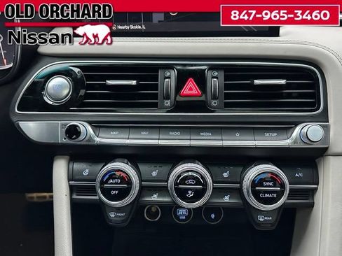 Used 2023 Genesis G70 3.3T w/ Sport Advanced Package AWD/4WD image 18