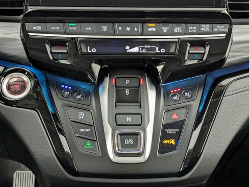 New 2025 Honda Odyssey Elite image 21