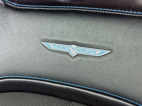 Used 2022 Jeep Grand Cherokee Trailhawk w/ Advanced Protech Group II image 20