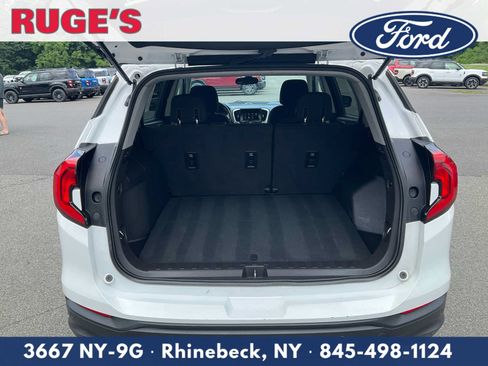 Used 2018 GMC Terrain SLE w/ Driver Convenience Package AWD/4WD image 14