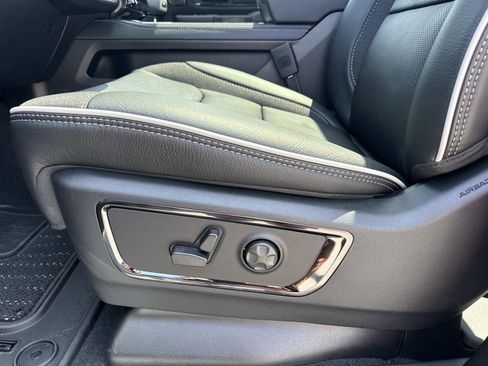 New 2026 RAM 1500 Limited AWD/4WD image 17