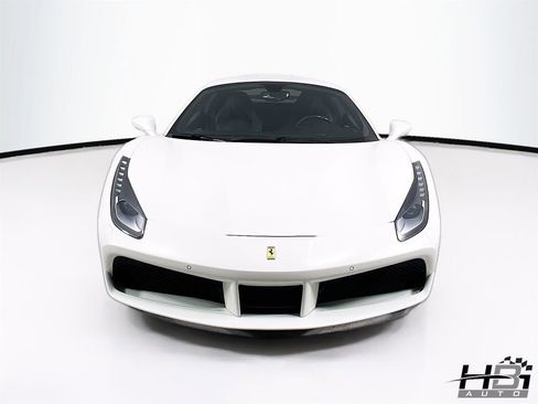 Used 2018 Ferrari 488 Spider RWD image 3
