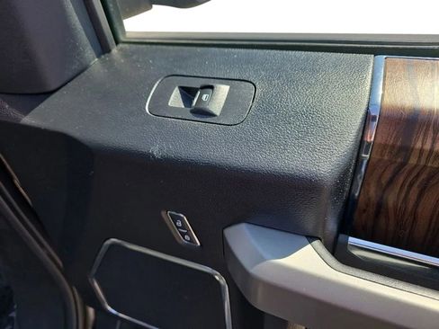 Used 2018 Ford F150 Lariat AWD/4WD image 19