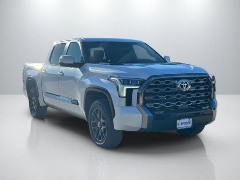 Used 2024 Toyota Tundra Platinum image 3