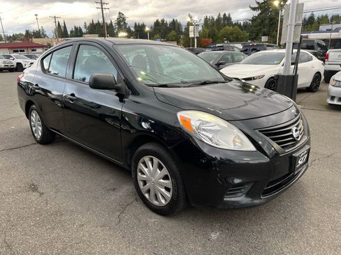 Used 2014 Nissan Versa S image 7